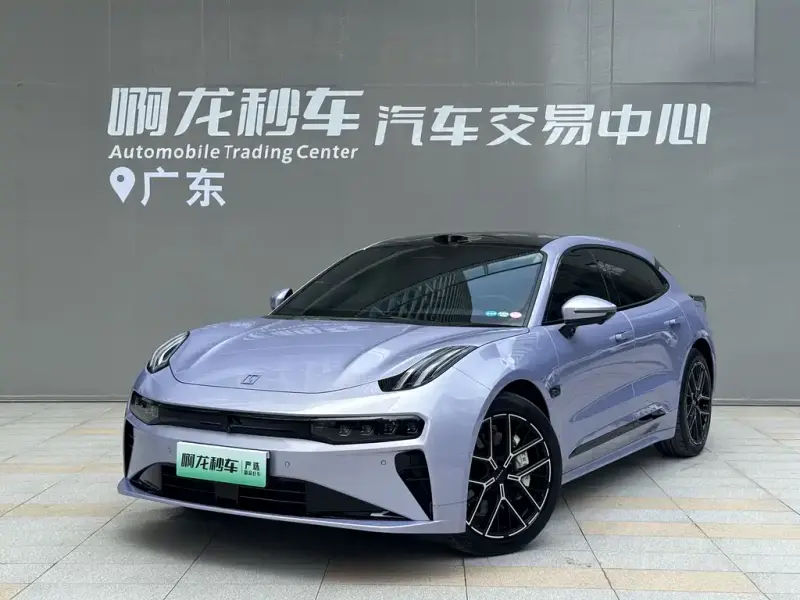 Zeekr 001