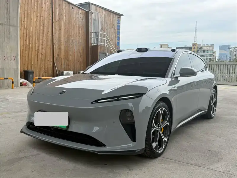 NIO ET5T