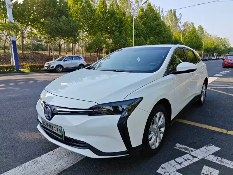Buick Velite 6