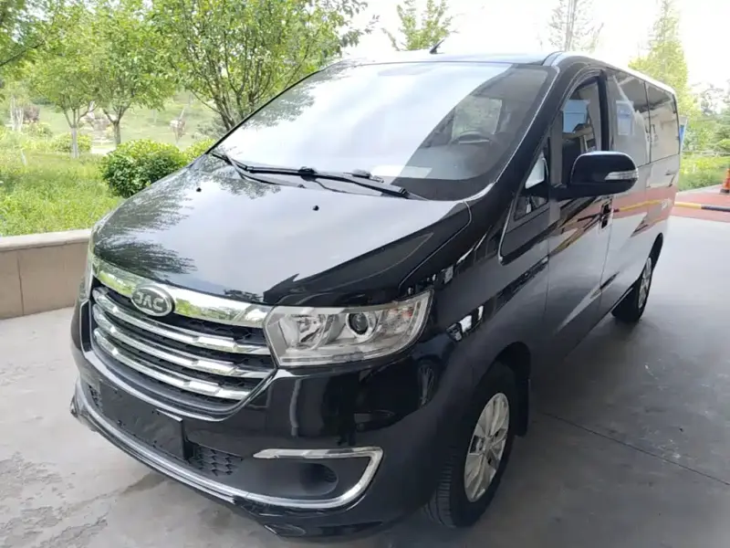 JAC Refine Refine M3