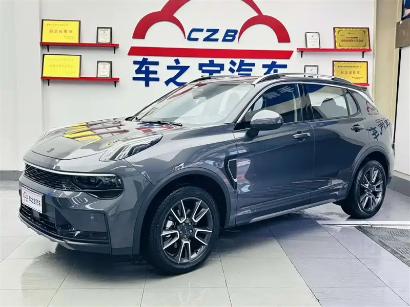 Lynk & Co 01