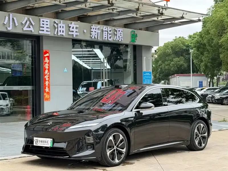 NIO ET5T