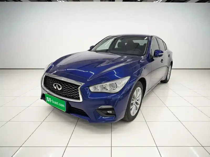 Infiniti Q50L