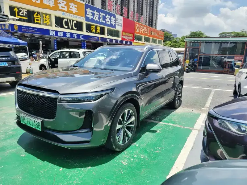 Li Auto ONE