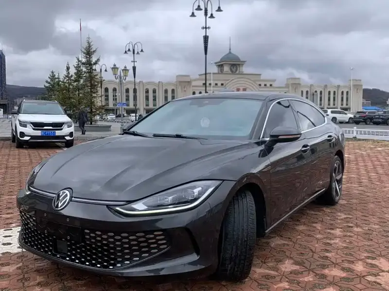 Volkswagen Lamando