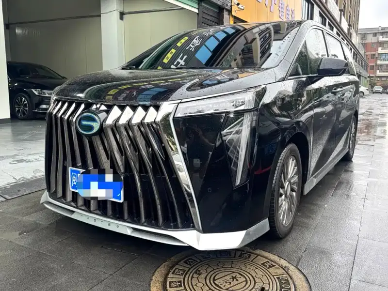 GAC Motor M8