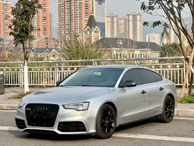 Audi A5 (Import)