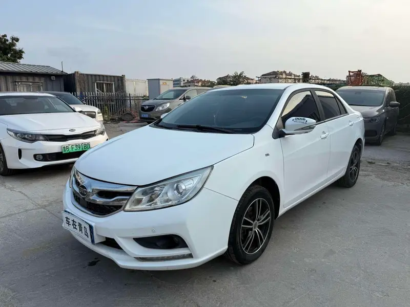 BYD Surui