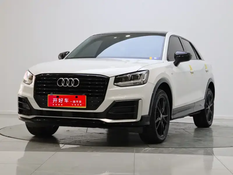 Audi Q2L