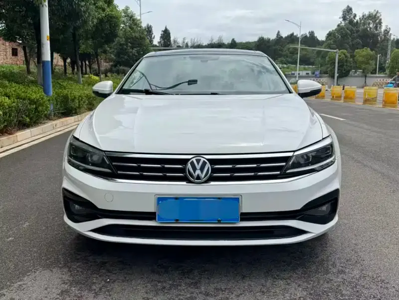 Volkswagen Lamando