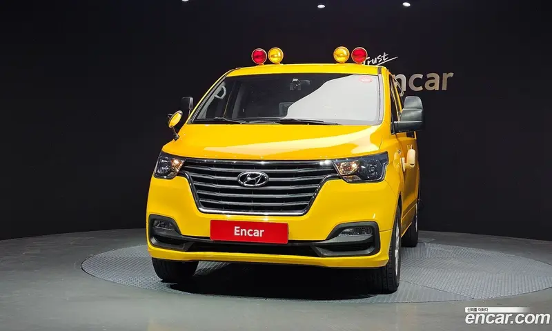 Hyundai H-1