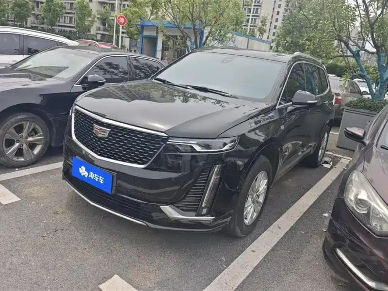 Cadillac XT6