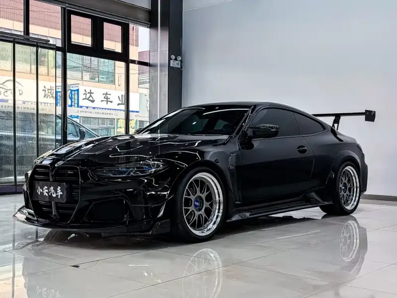 BMW M4