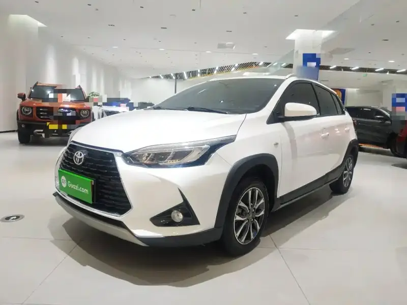 Toyota Yaris L