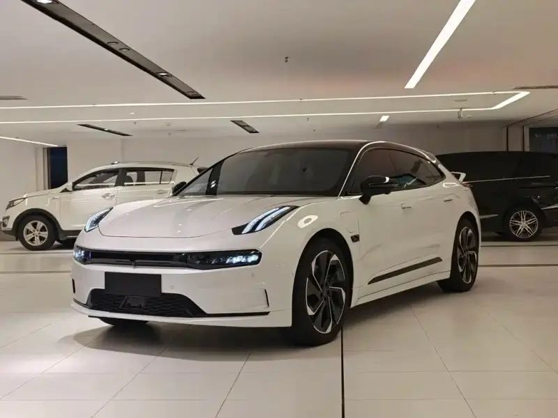 Zeekr 001