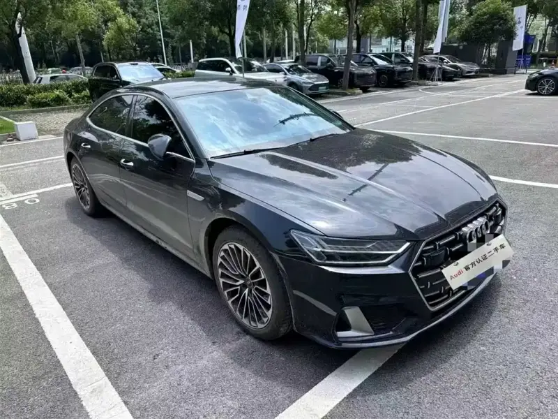 Audi A7L