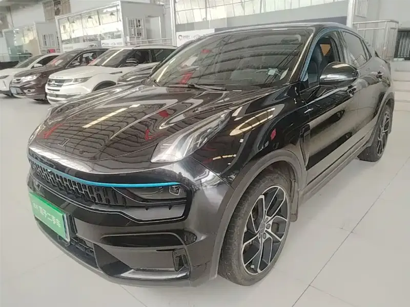 Lynk & Co 05
