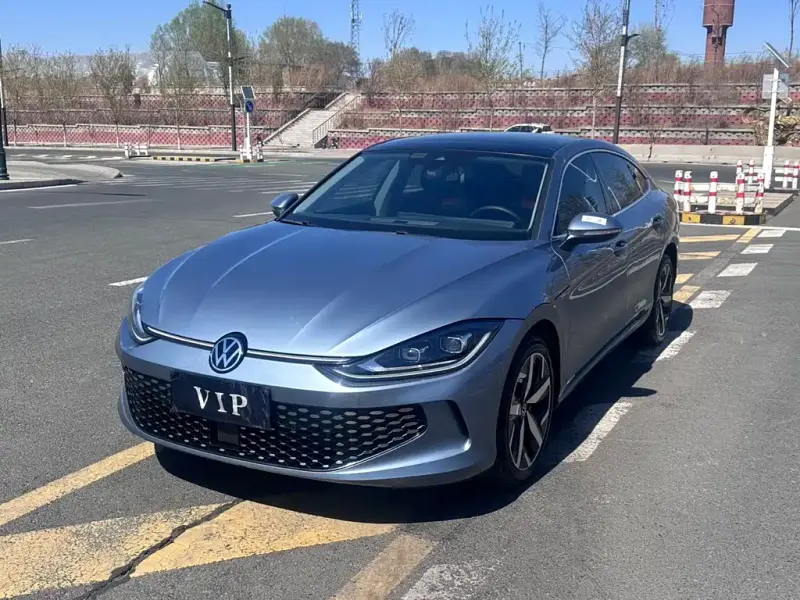 Volkswagen Lamando