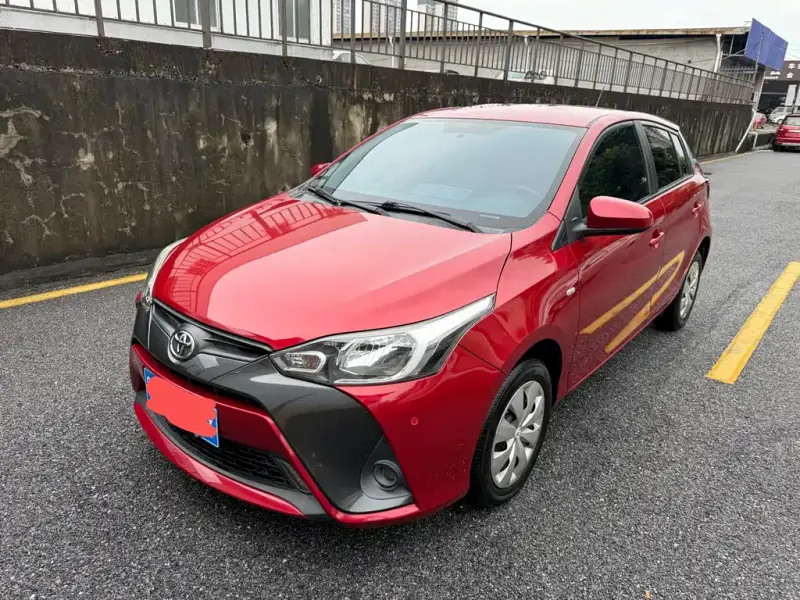 Toyota Yaris L