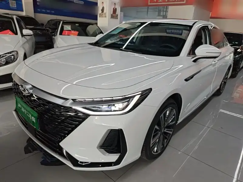 Chery Arrizo 8