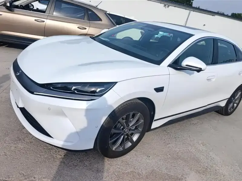 BYD Qin L