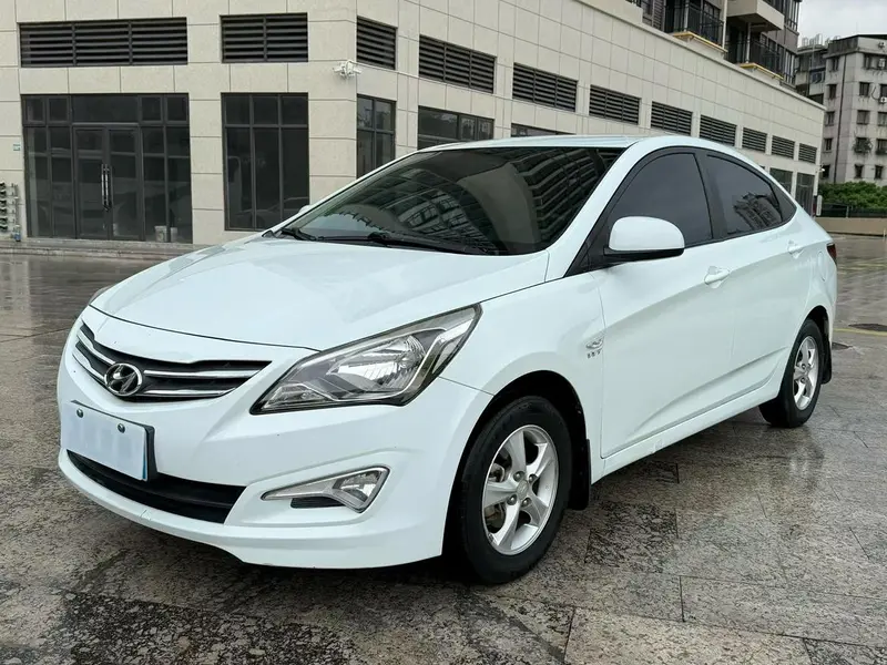 Hyundai Verna