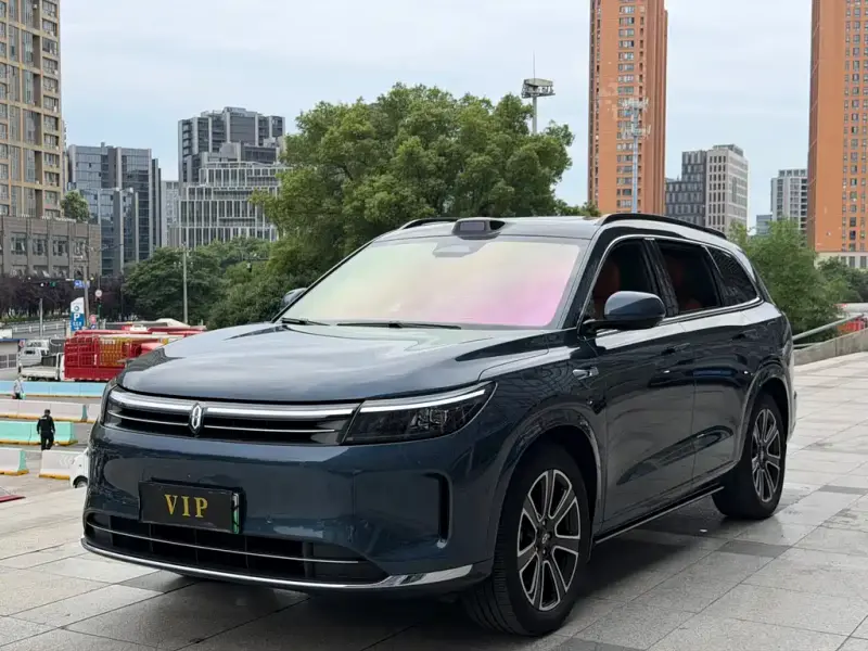 AITO M7