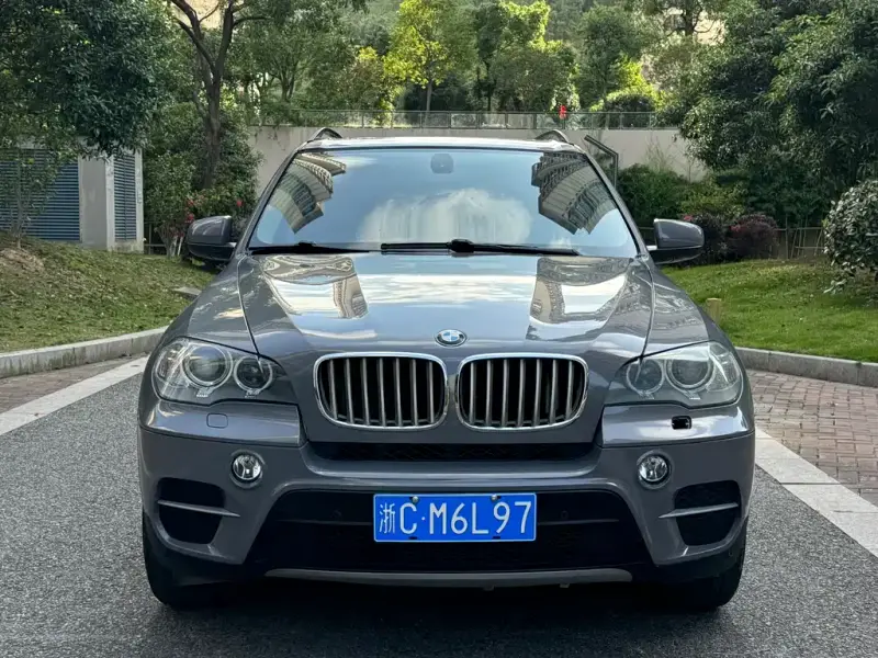 BMW X5 (Import)