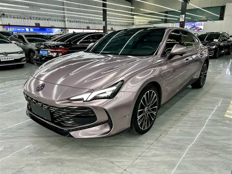 MG MG7