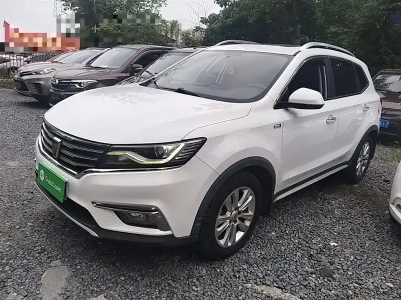 Roewe MG HS (RX5)