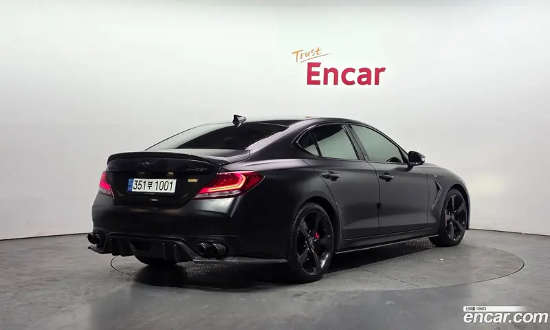Genesis G70