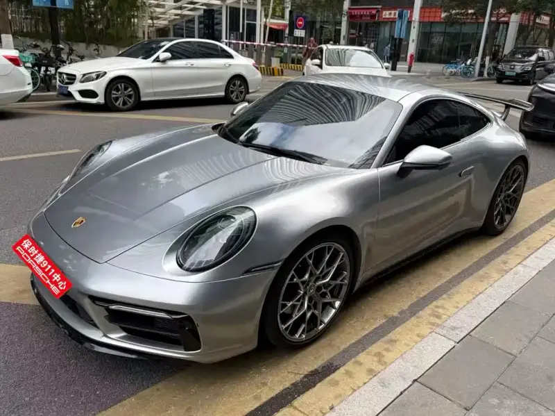 Porsche 911