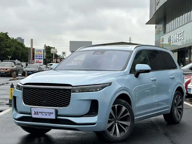 Li Auto ONE
