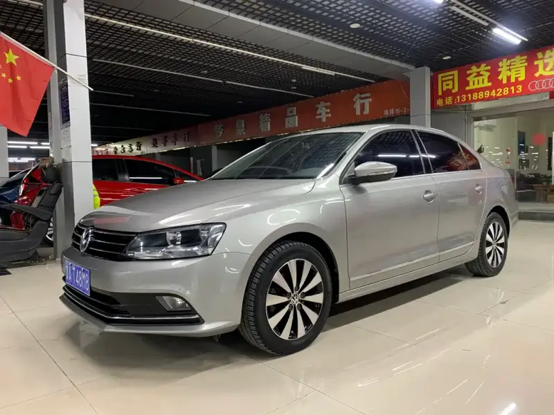 Volkswagen Sagitar