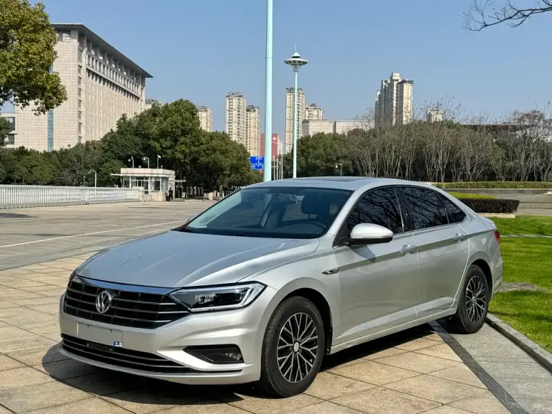 Volkswagen Sagitar
