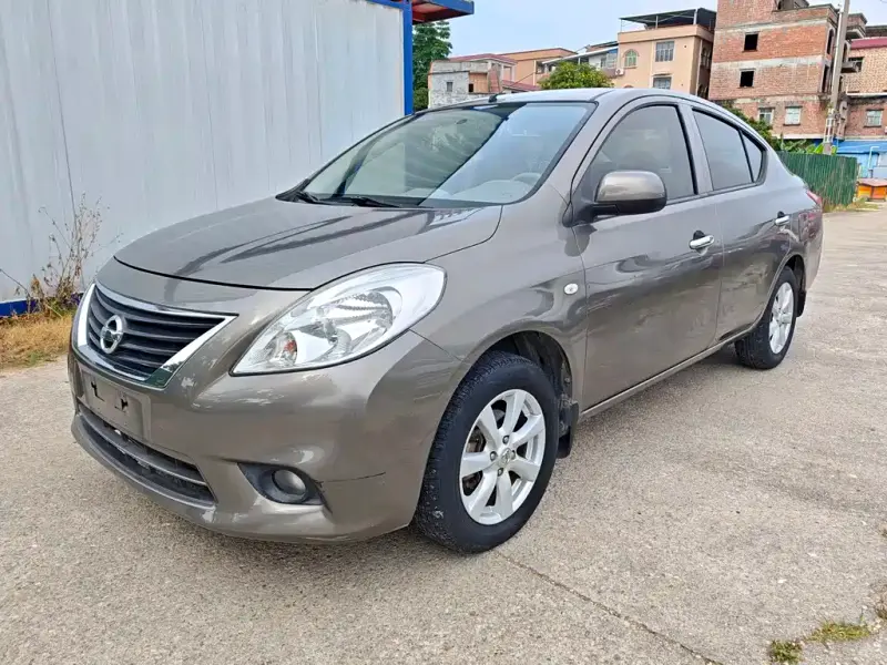 Nissan Sunny