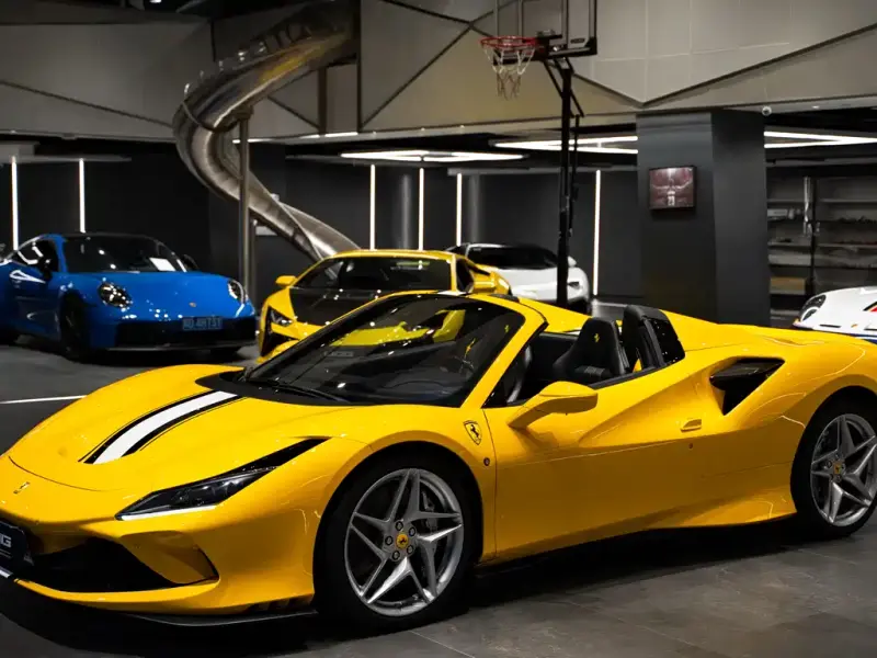 Ferrari F8
