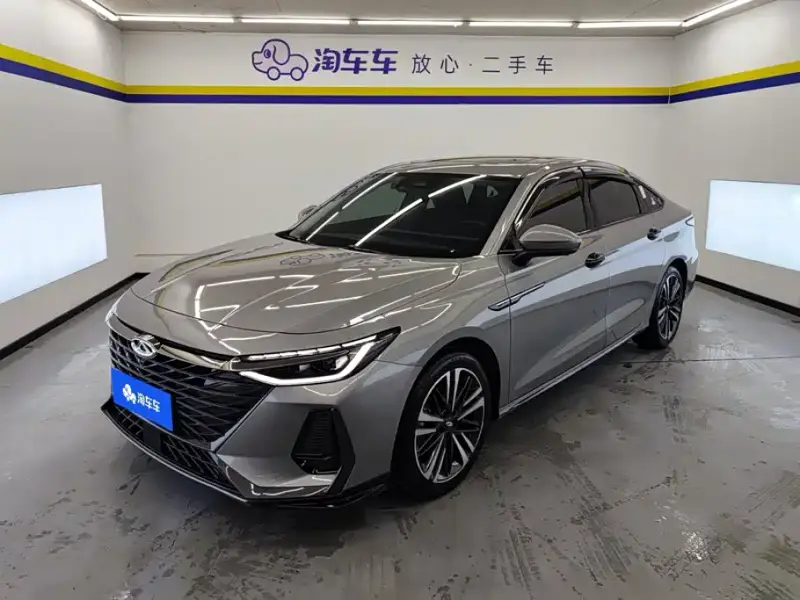 Chery Arrizo 8