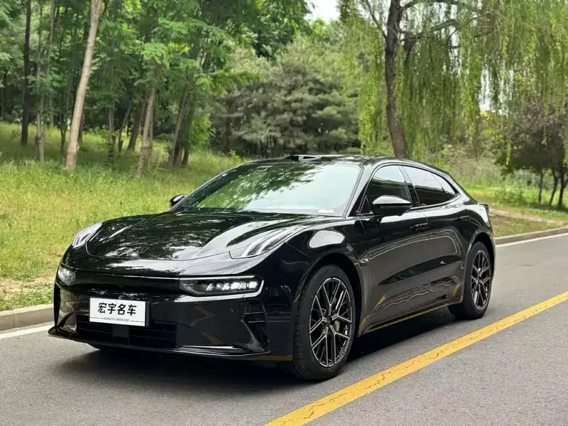 Zeekr 001