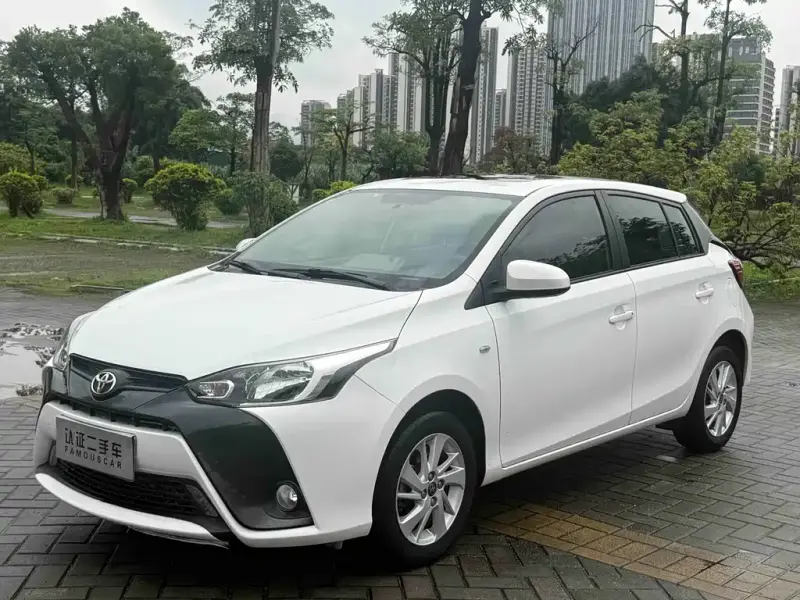Toyota Yaris L