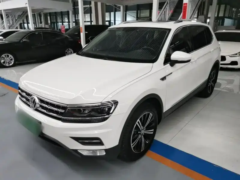 Volkswagen Tiguan L