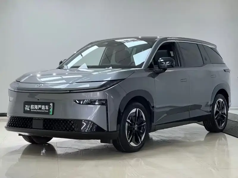 Toyota Bozhi 3X