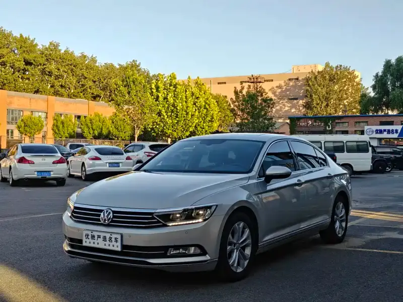 Volkswagen Magotan