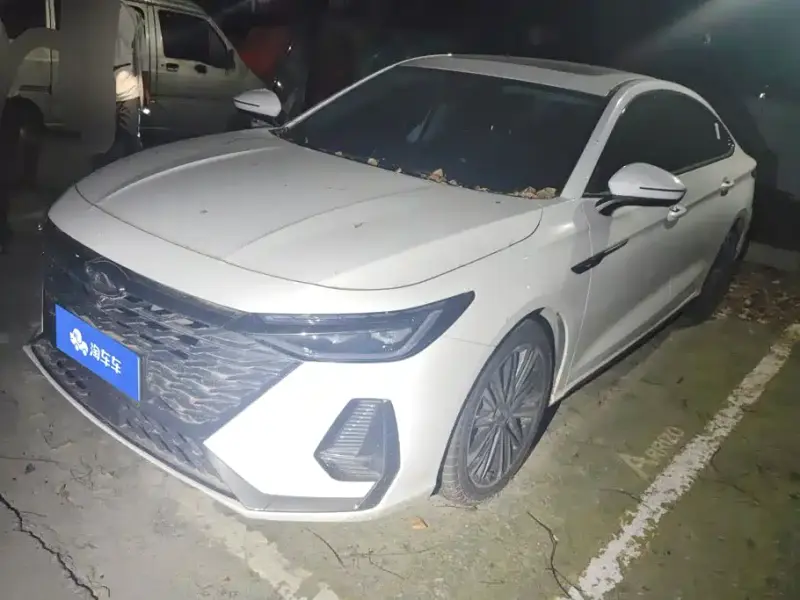 Chery Arrizo 8