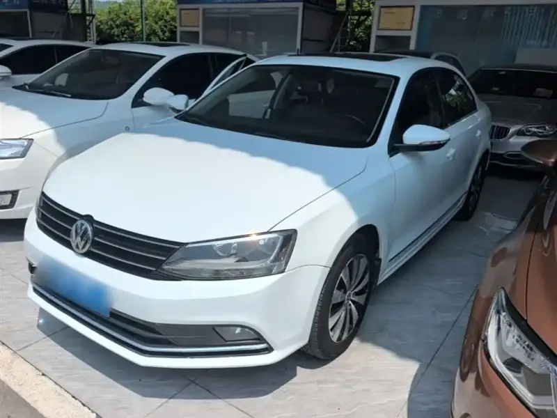 Volkswagen Sagitar
