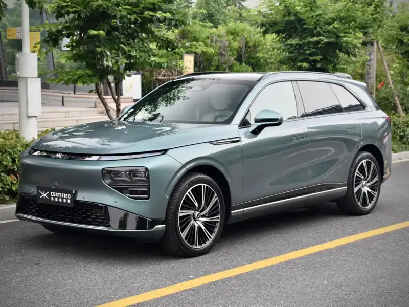 XPeng G9
