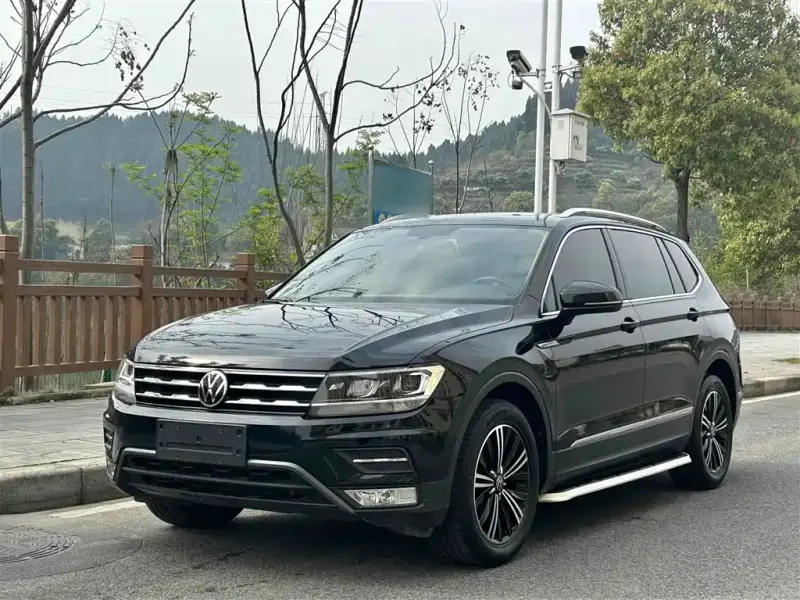 Volkswagen Tiguan L