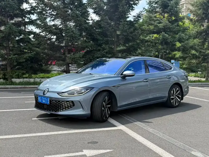 Volkswagen Lamando