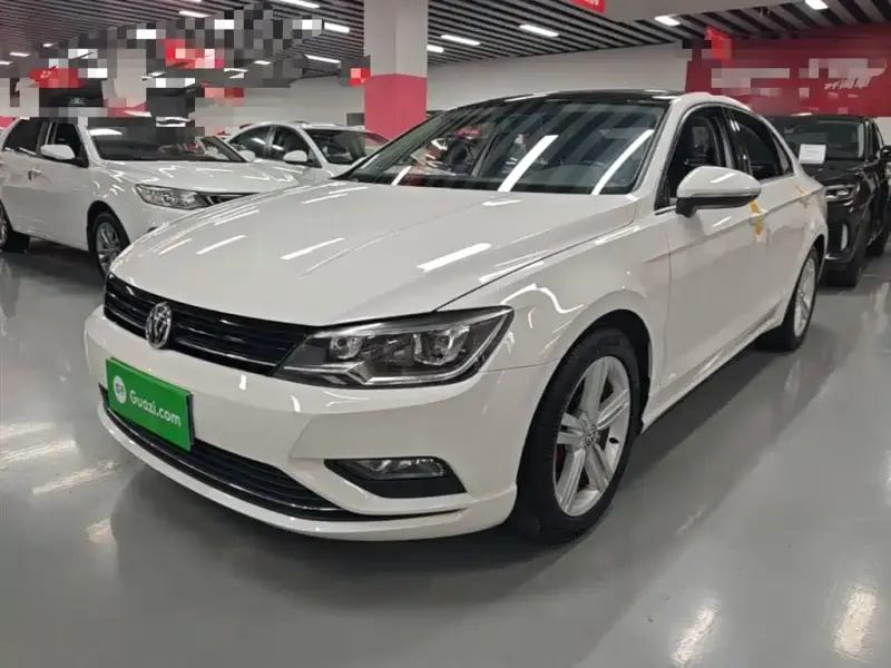 Volkswagen Lamando