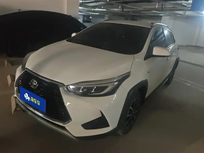 Toyota Yaris L